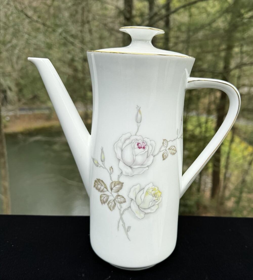 Johann Haviland Sweetheart Rose Coffee Pot Bavaria Germany Yellow Floral -A38
